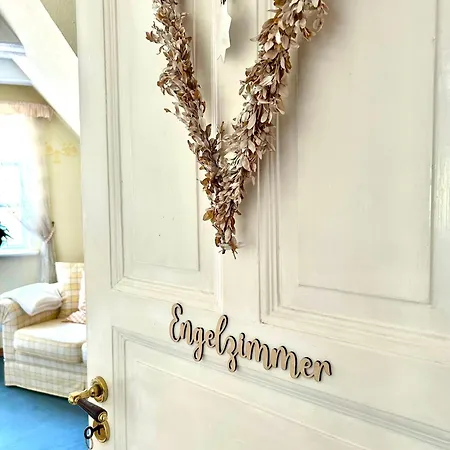 بيت ضيافة Huettblek Huttblek